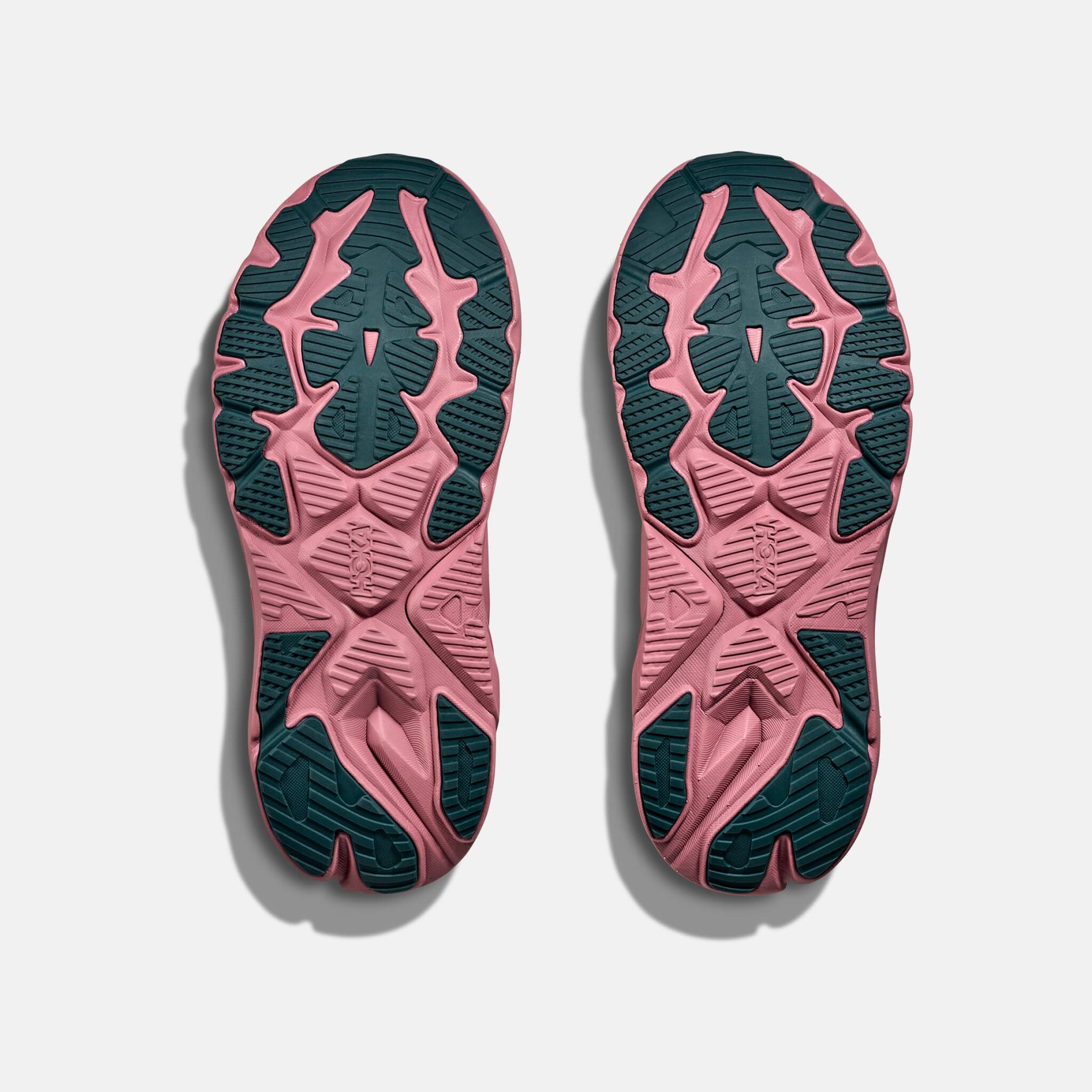 Hoka AraHi 8 Wide Alabaster/Lingonberry