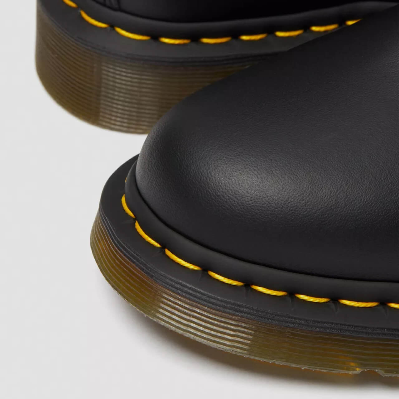 Dr. Martens 1460 Vegan