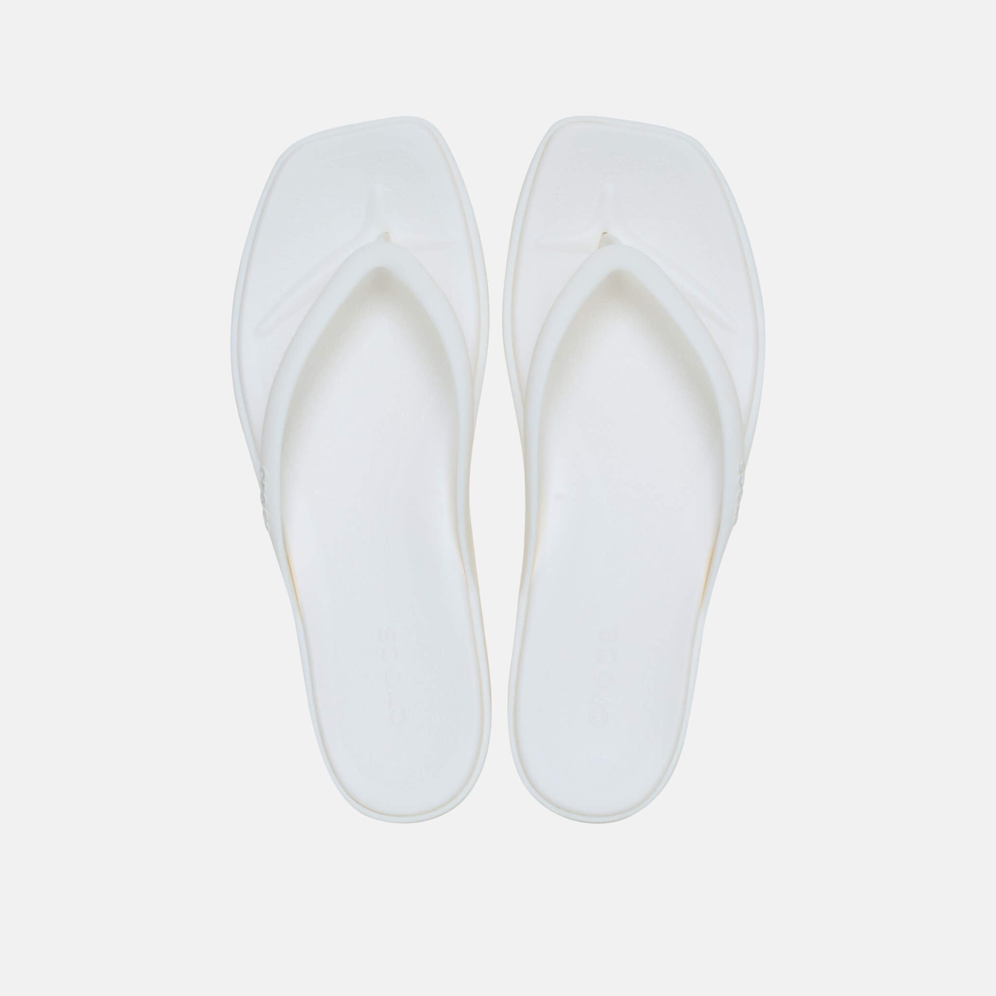 Crocs Miami Flip Chalk