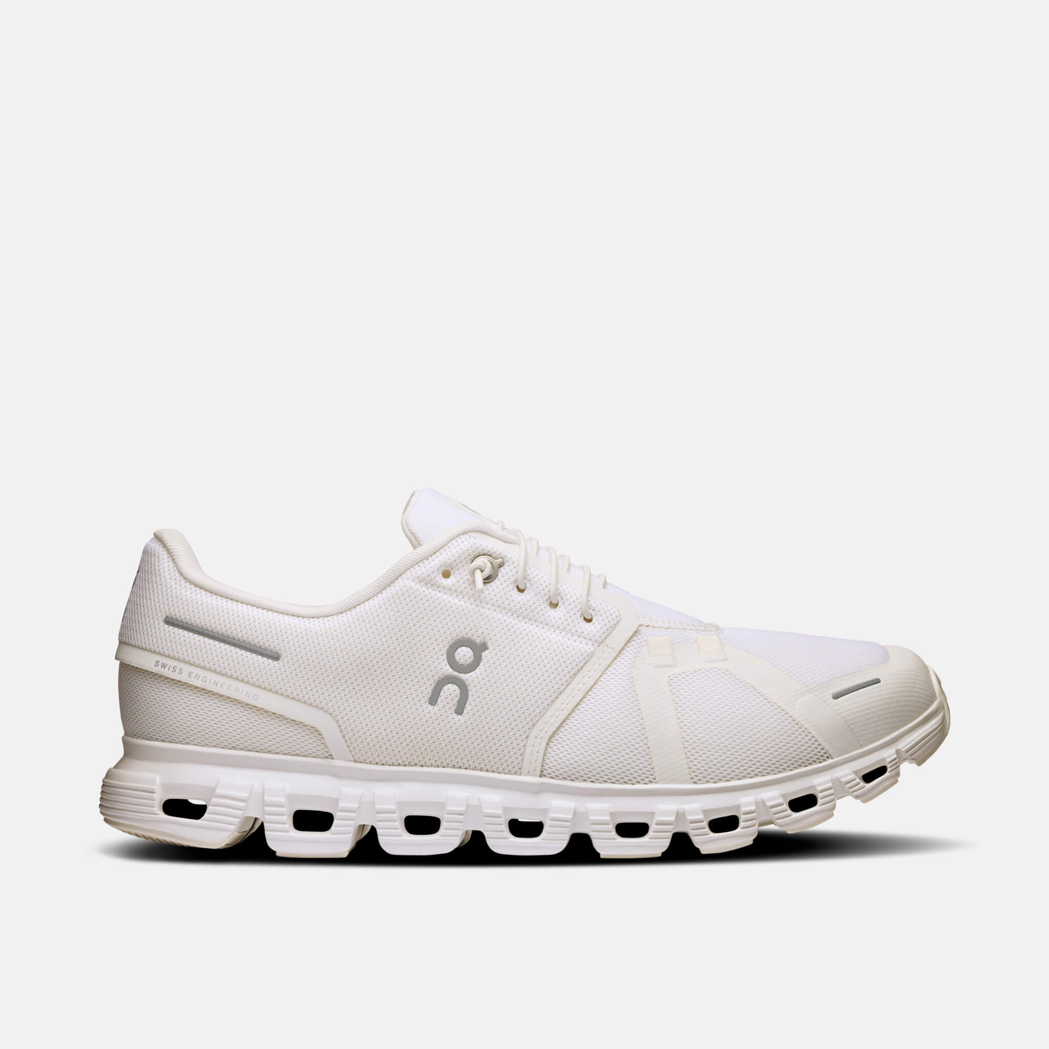 On Cloud 6 White/White