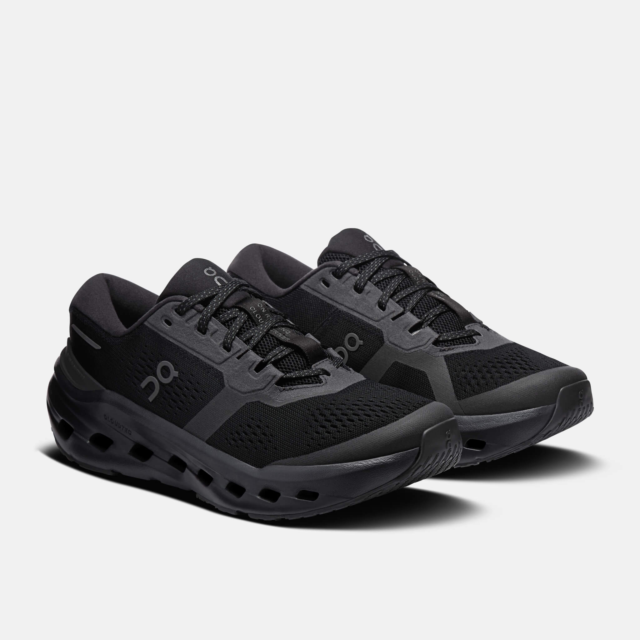 On Cloudrunner 3 Black/Black