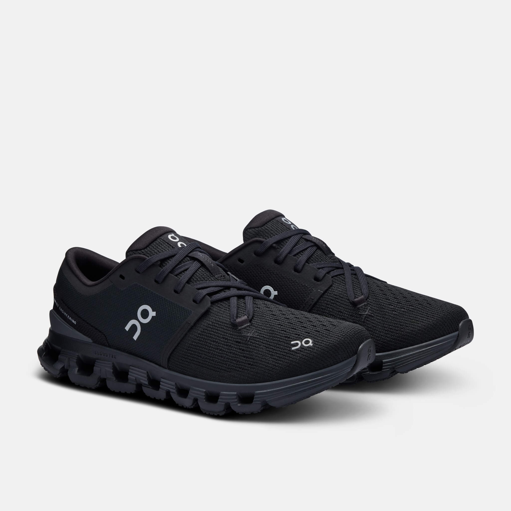 On Cloud X 4 Black/Eclipse