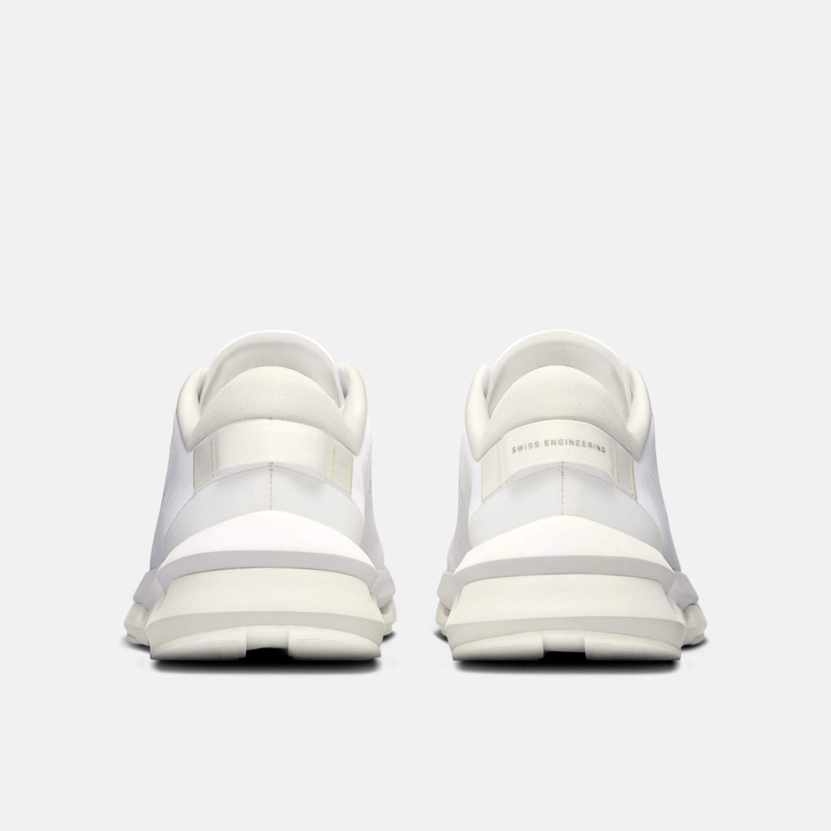 On Cloudzone White/White