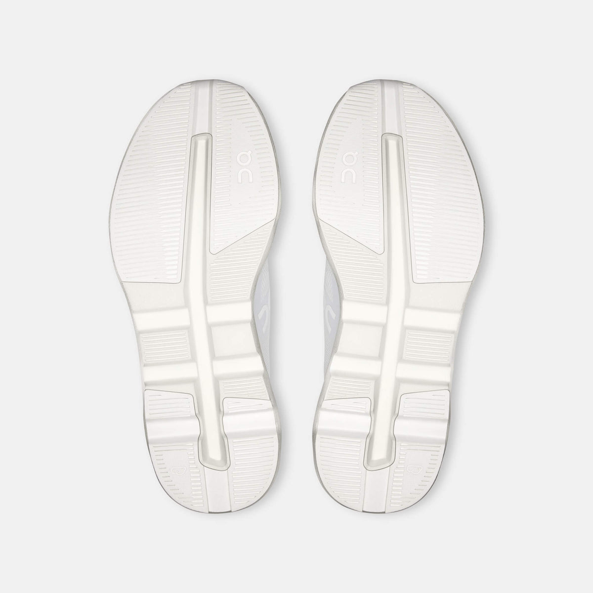 On Cloudzone White/White