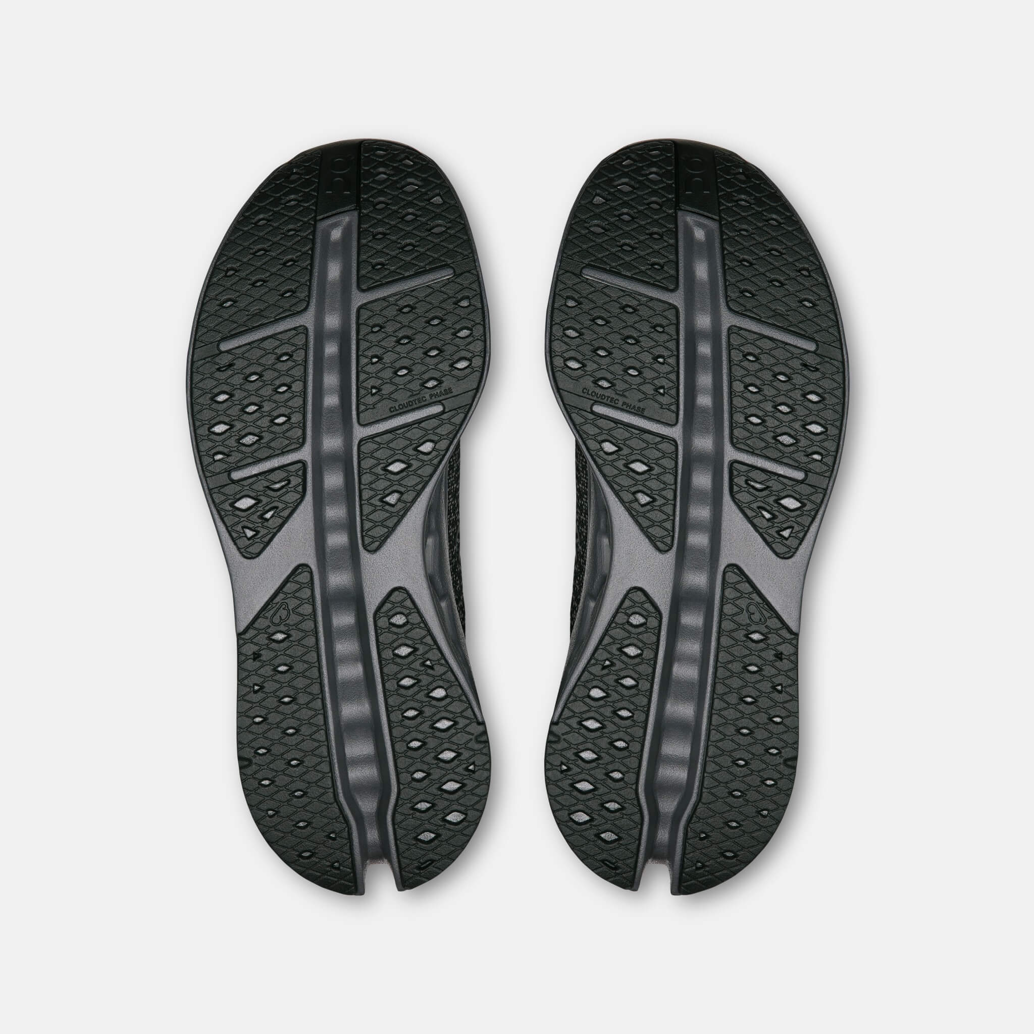 On Cloudsurfer Max Black/Eclipse