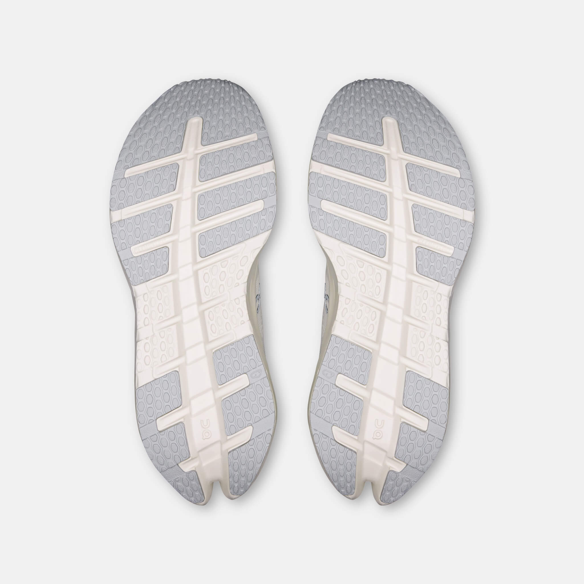 On Cloudrunner 3 White/Ivory